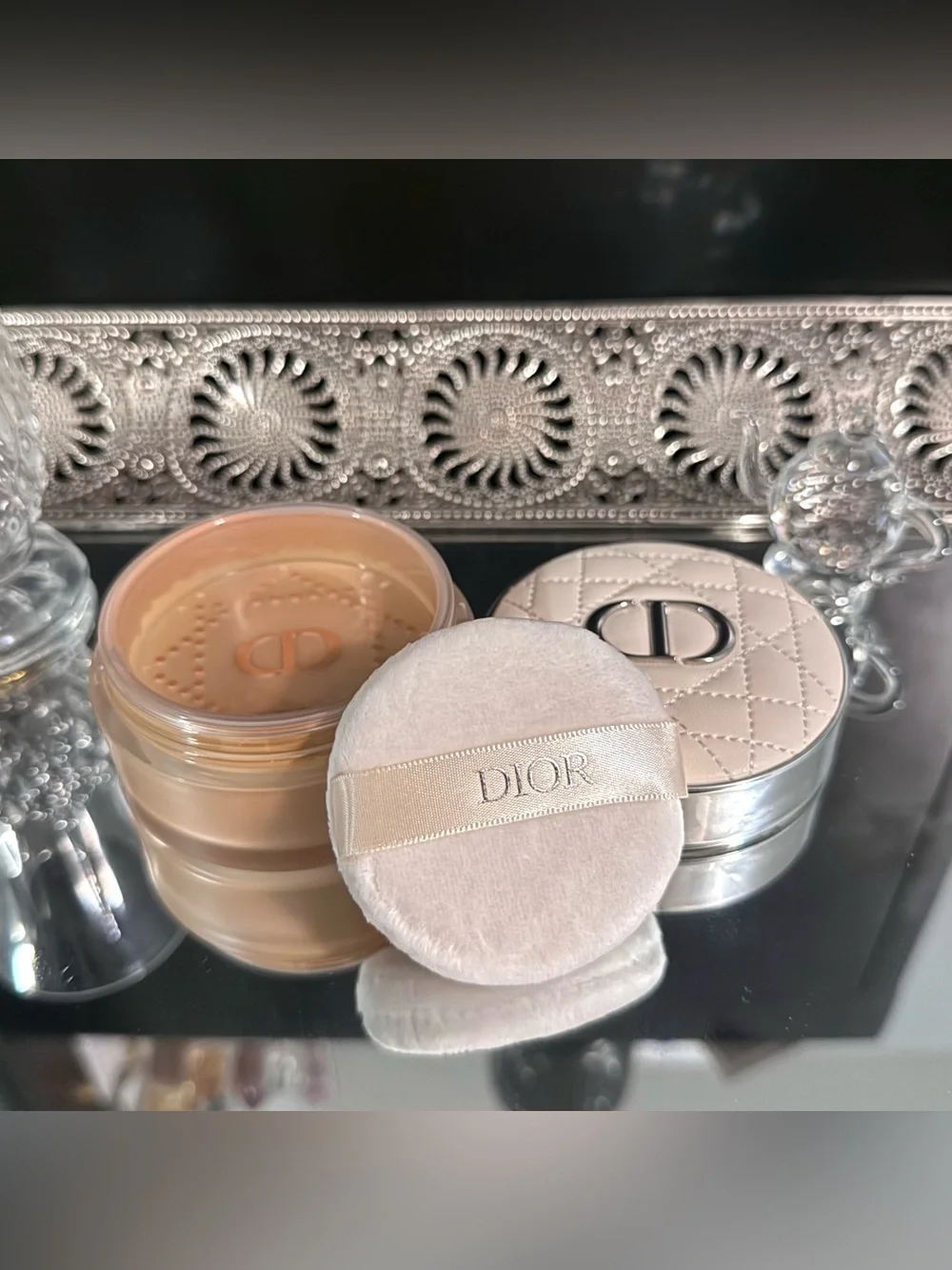 Dior Forever On-Set Loose Setting Powder 4